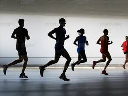 拉文联手字母哥！雄鹿国王2换1交易曝光，网友：亏大了